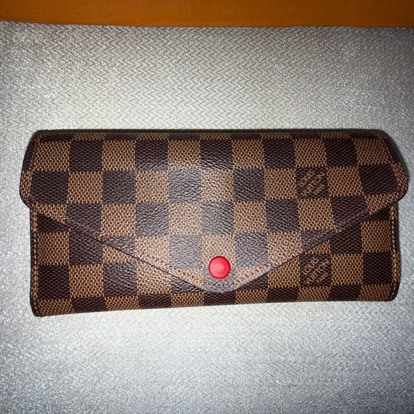 Louis Vuitton Brown & Red Wallet W/Checkered Pattern (Joséphine Wallet) Vintage - Picture 1 of 10